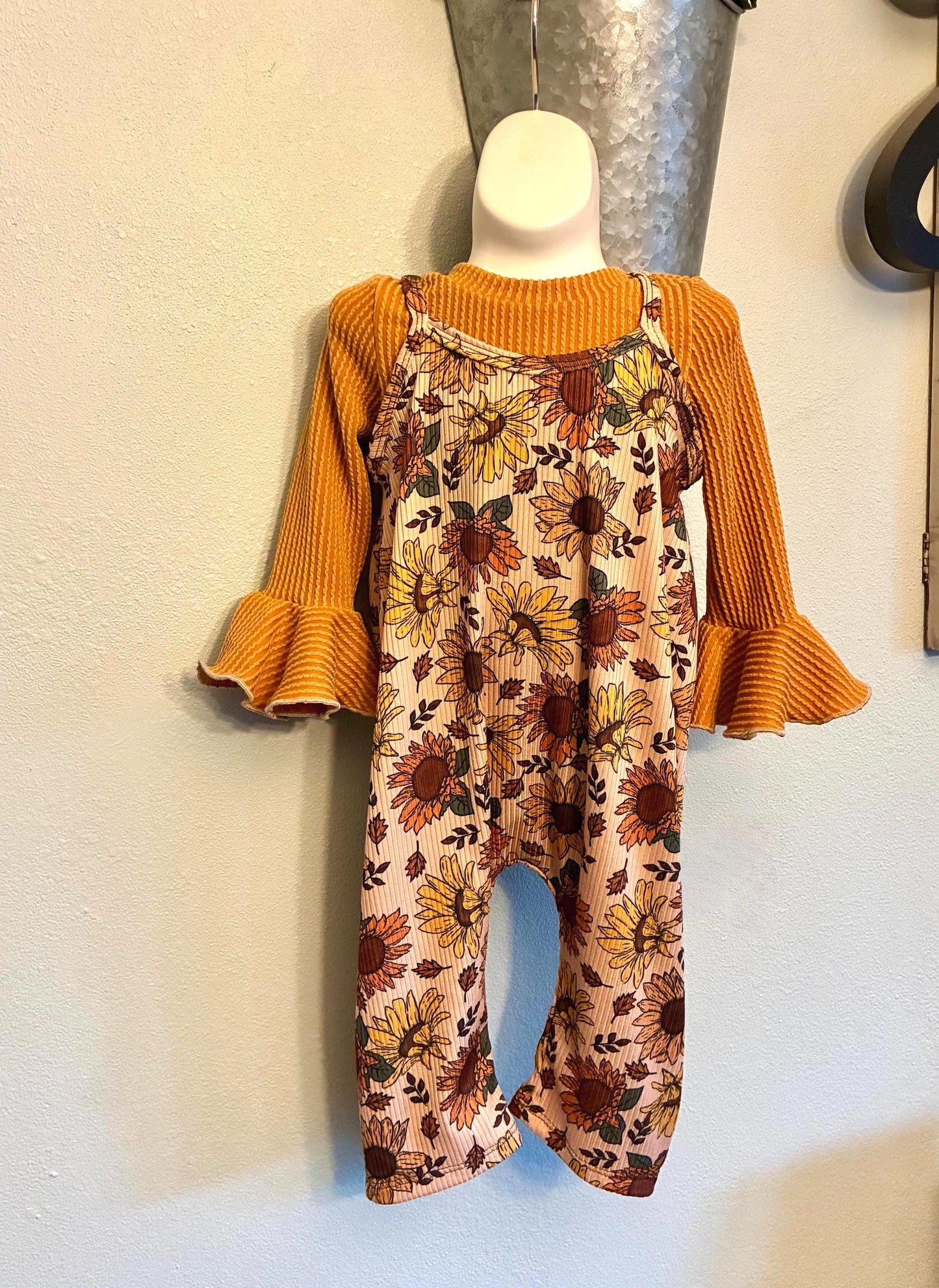 Golden Ribbed Ruffle Sleeve Baby Bodysuit: Boho Fall Outfit