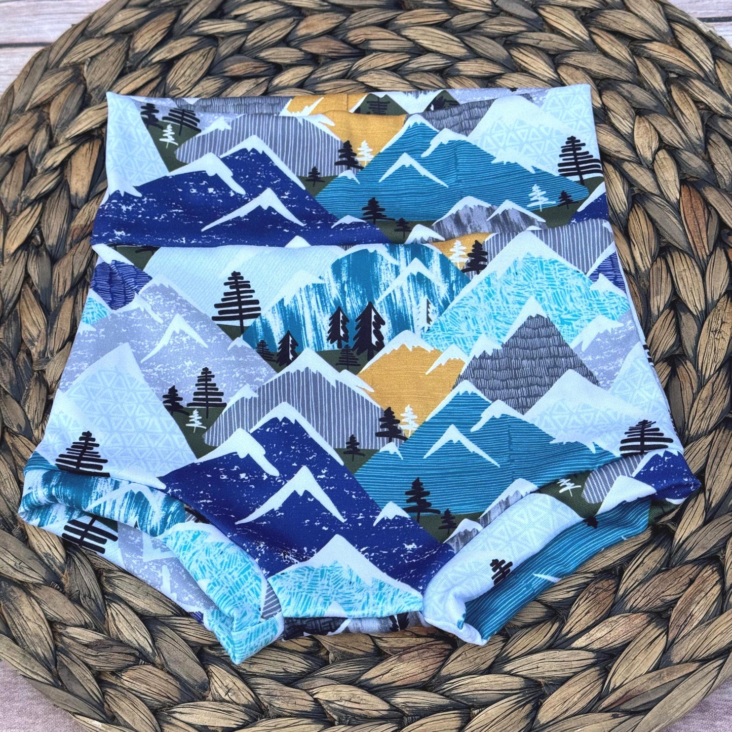 Snowy Mountain Baby Bummies: Handmade Toddler Bloomers
