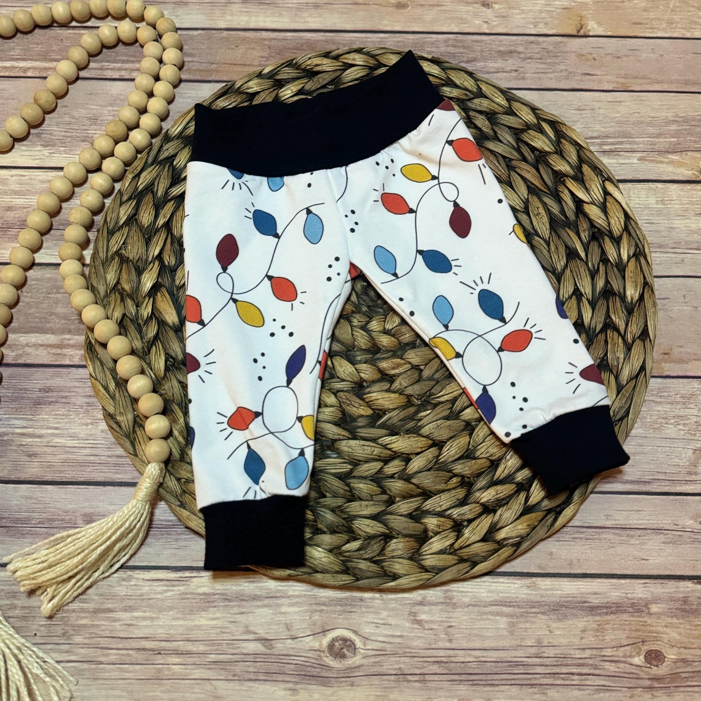 Baby Christmas Lights Outfit: Cotton Spandex Leggings and Top Knot Hat